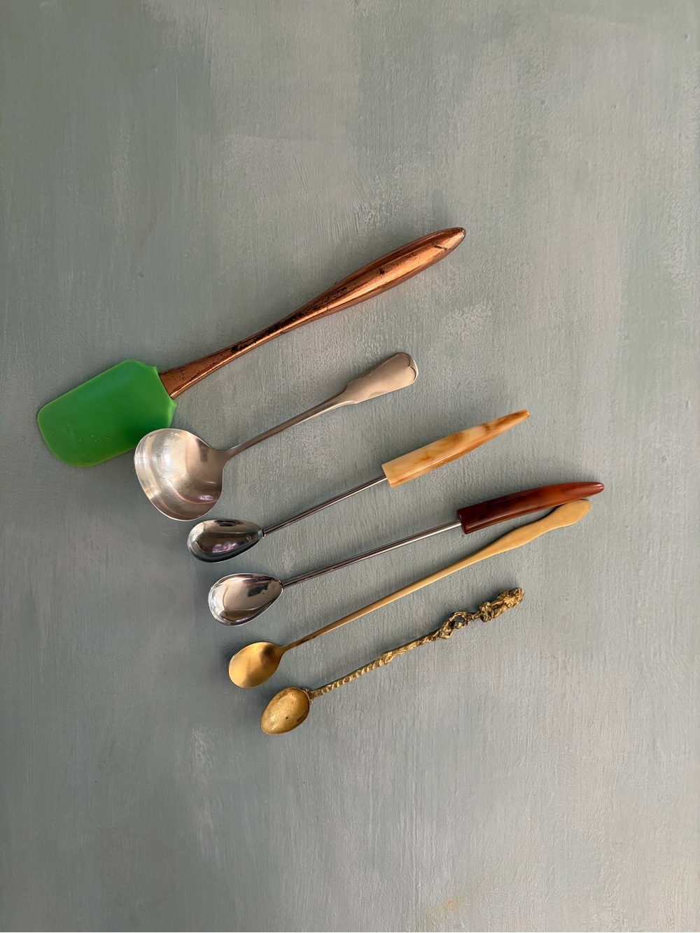 Vintage Assorted Serving Spoons and Spatula Set - Multicolor